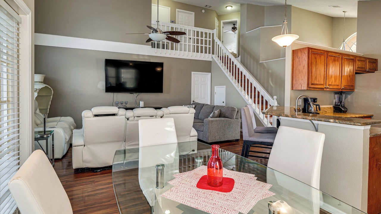 Photo of Others in Lake Davenport Estates