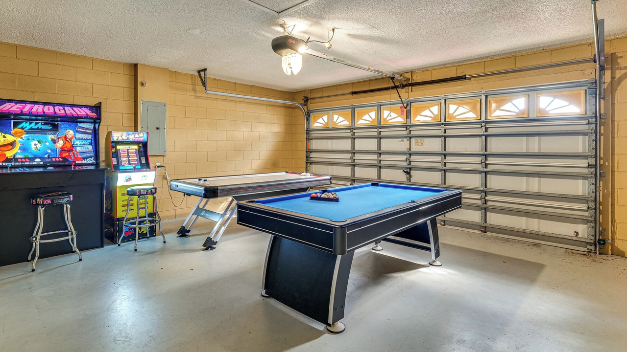 Photo of Bedroom in Lake Davenport Estates