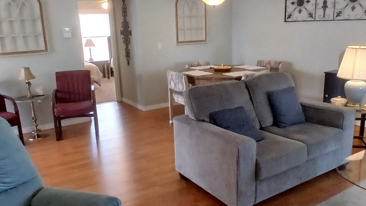 Photo of Livingroom in Highland
