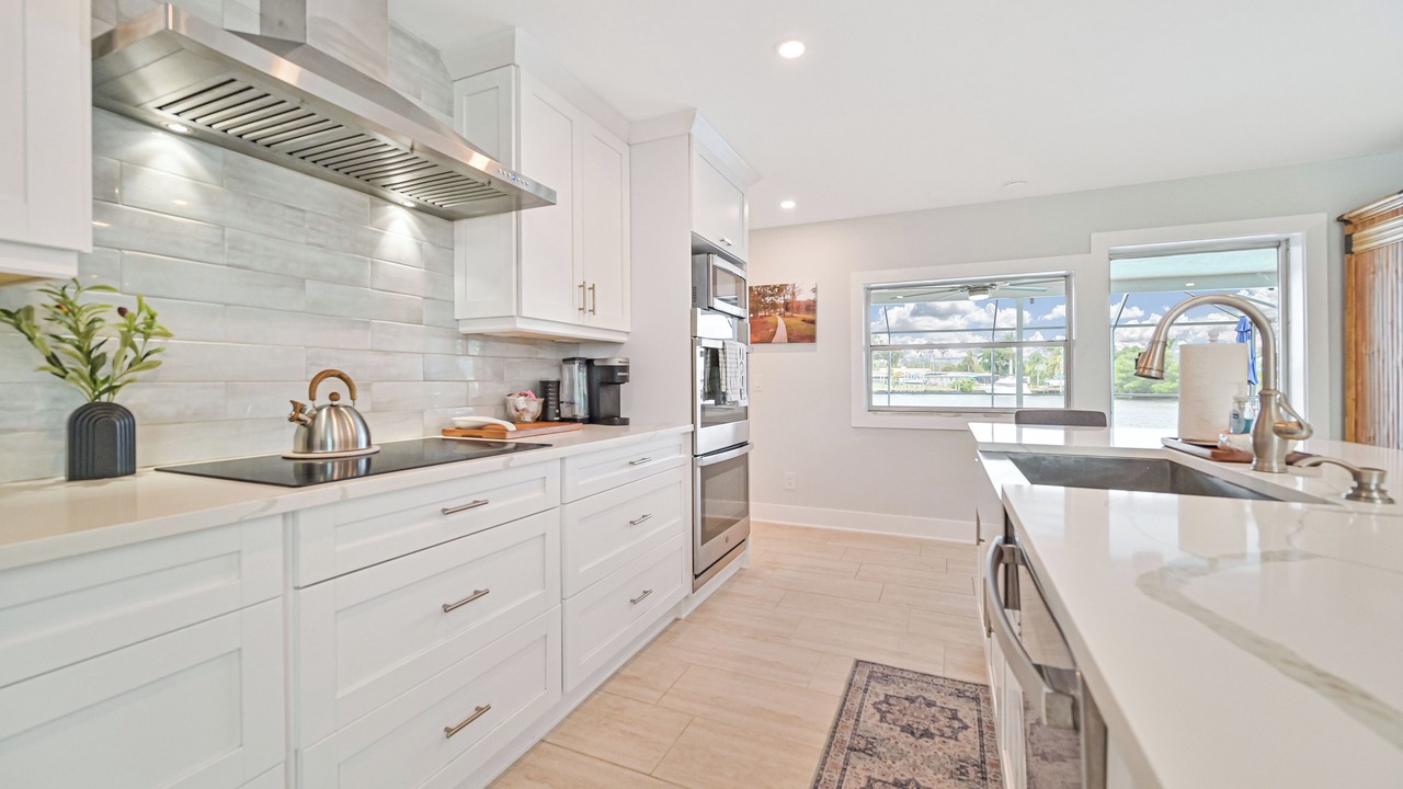 Photo of Kitchen in Fort Myers Shores