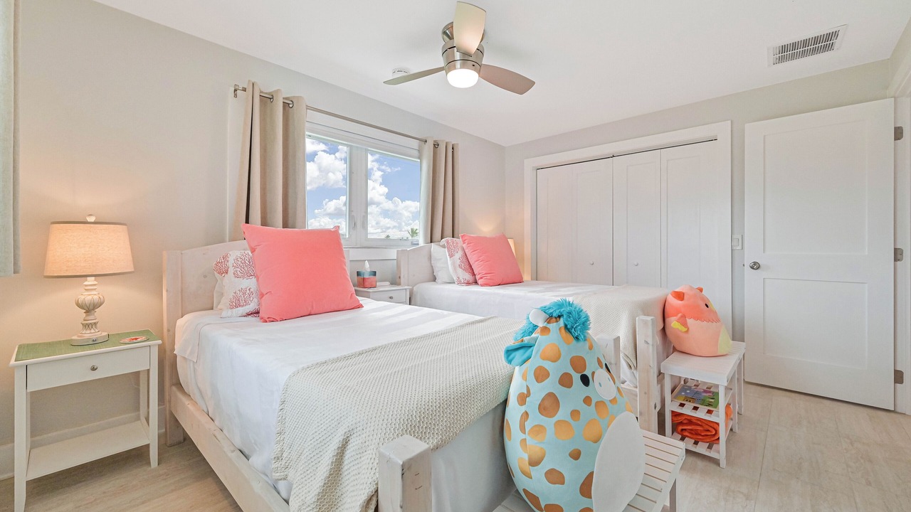 Photo of Bedroom in Fort Myers Shores
