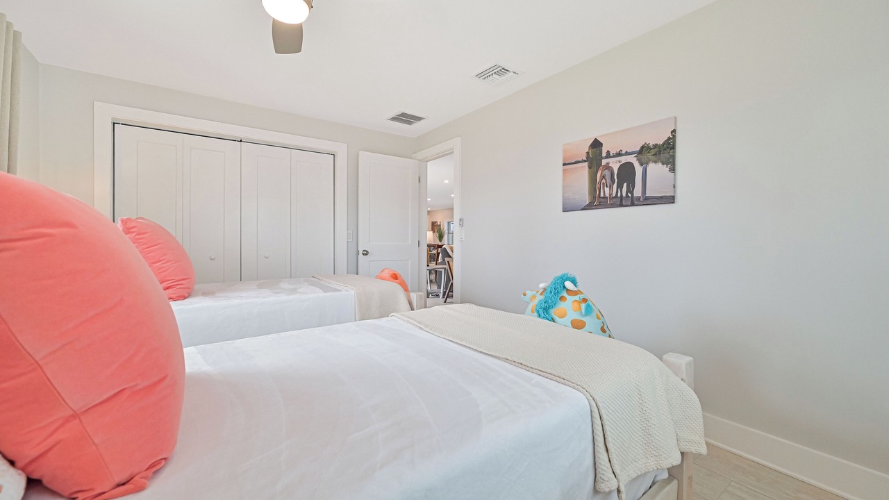 Photo of Bedroom in Fort Myers Shores