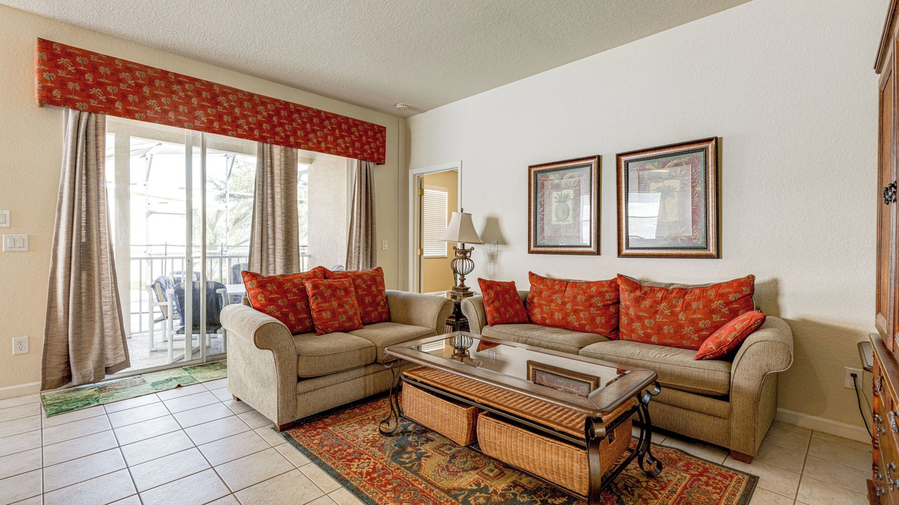Photo of Livingroom in Trafalgar Village