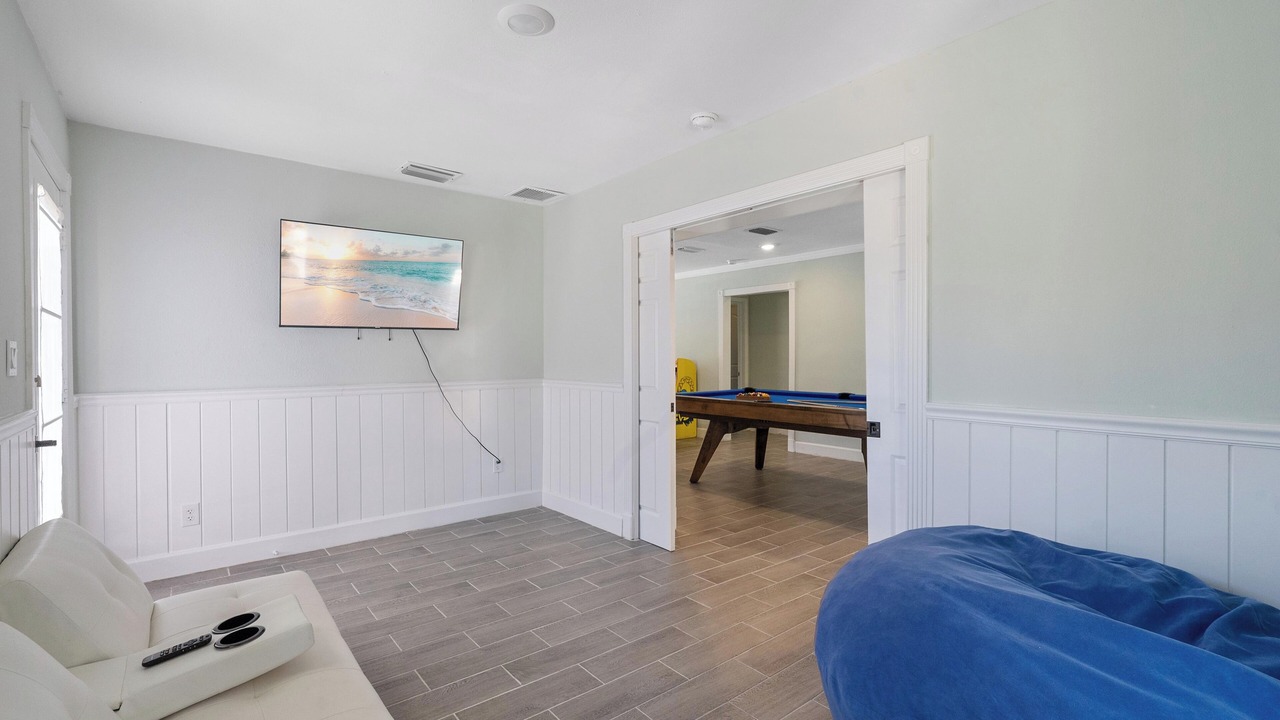 Photo of Livingroom in Davis Islands