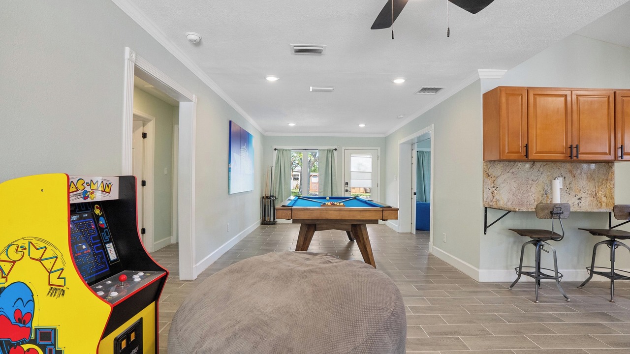 Photo of Bedroom in Davis Islands