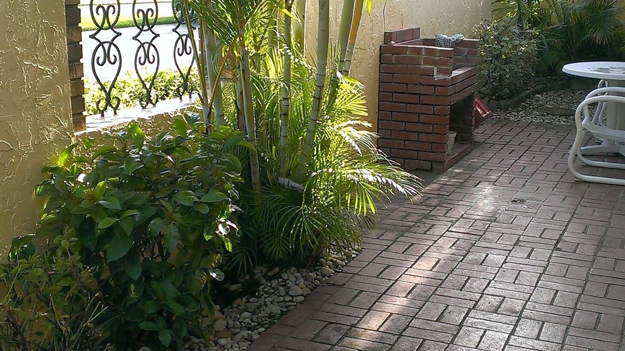 Photo of Patio Balcony in East Naples