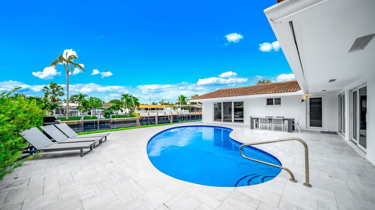 Photo of Outdoor in Coral Ridge Isles