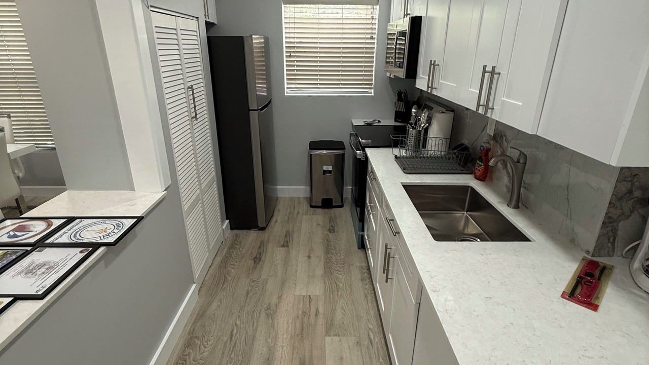 Photo of Kitchen in Central Fort Lauderdale