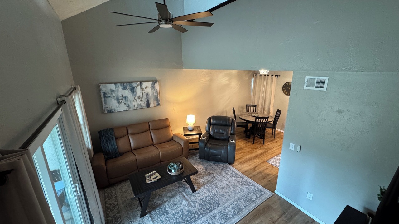 Photo of Livingroom in North Beach