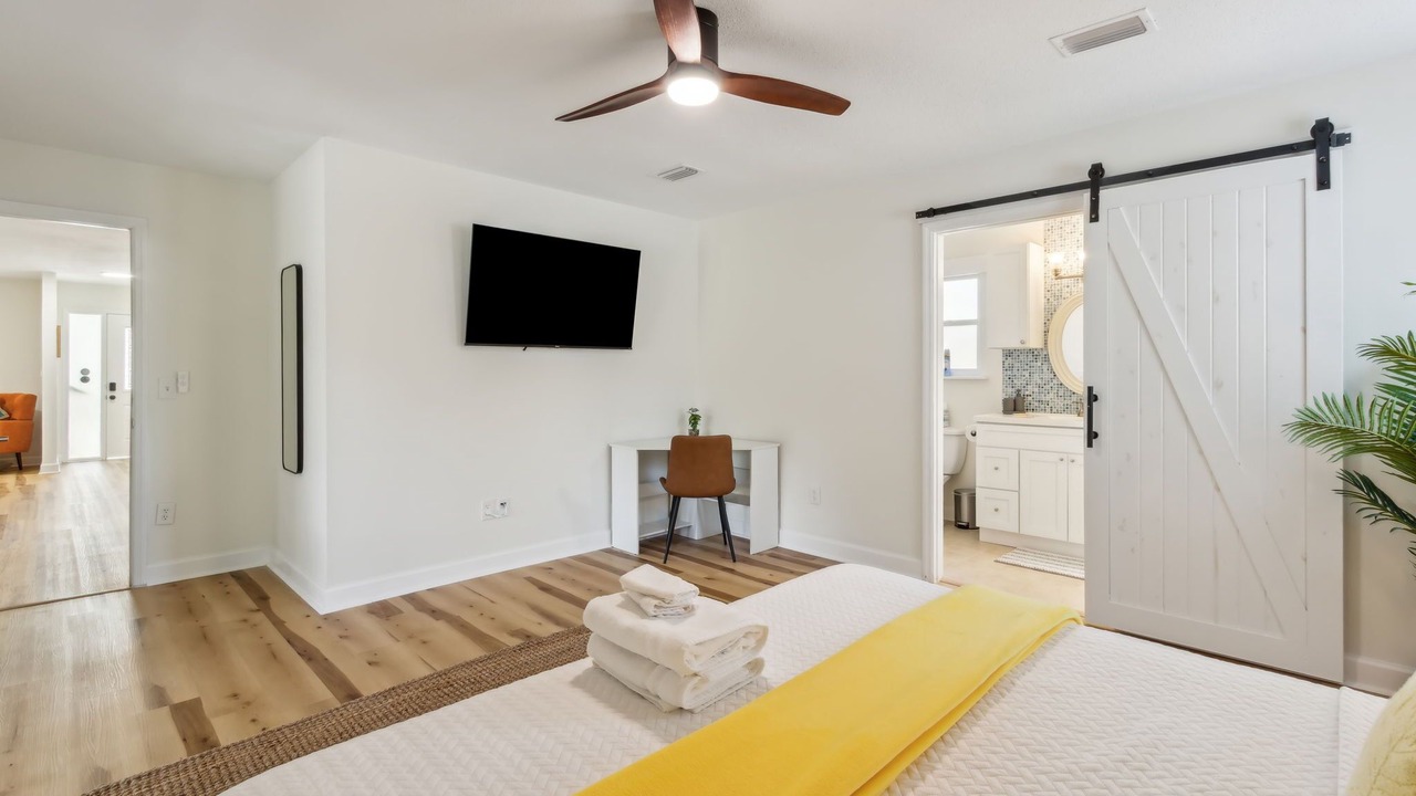 Photo of Bedroom in Isle of Palms