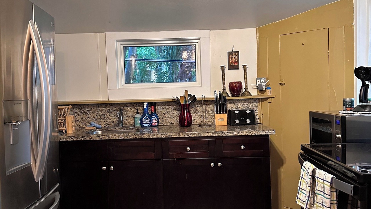 Photo of Kitchen in Southwest Coconut Grove