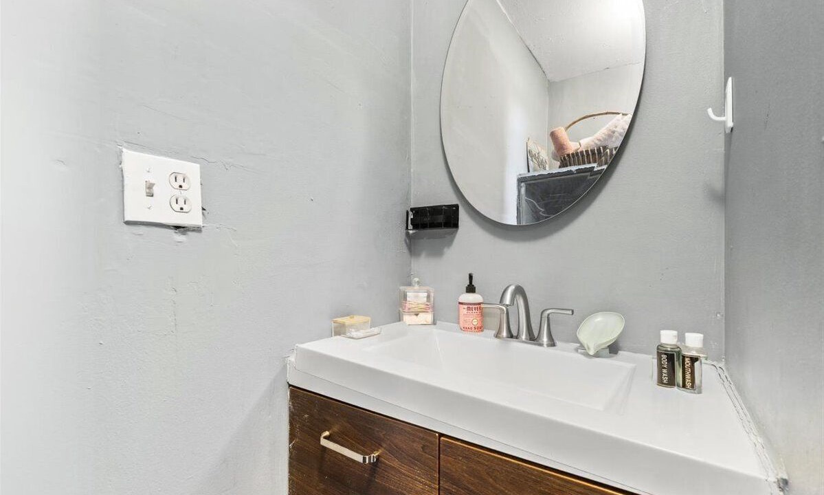 Photo of Bathroom in North Lauderdale