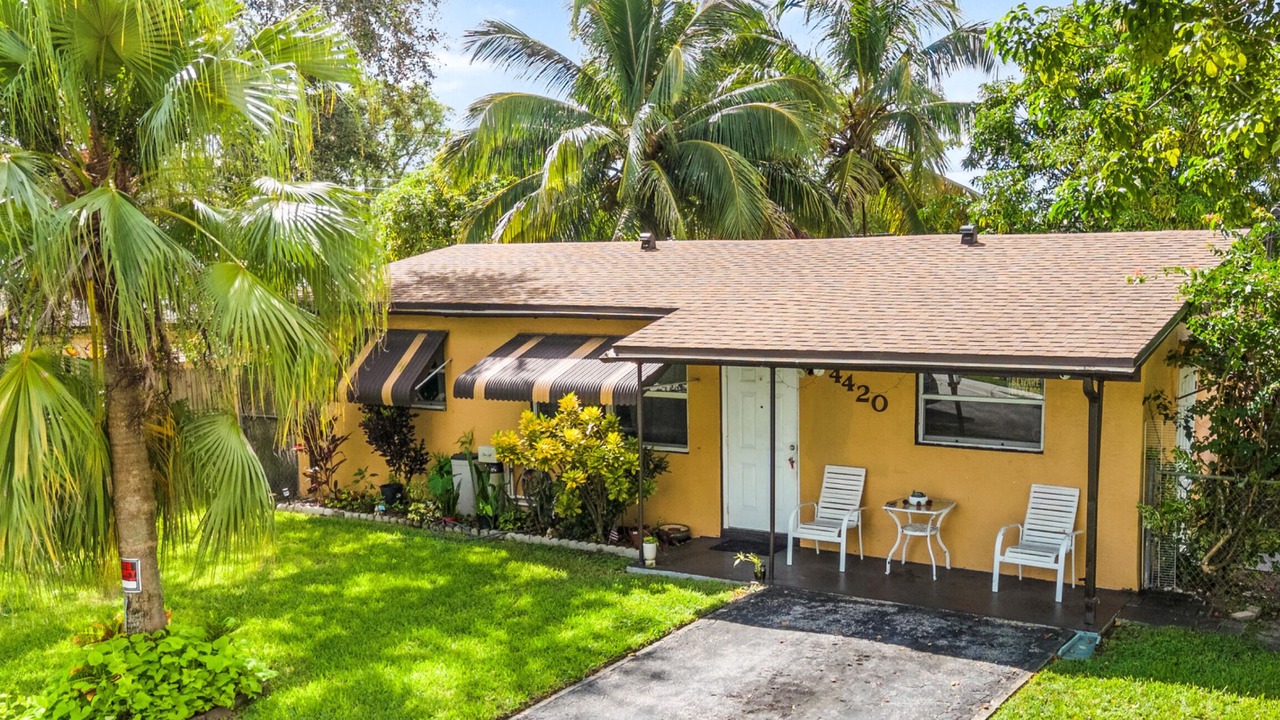 Photo of Outdoor in North Lauderdale