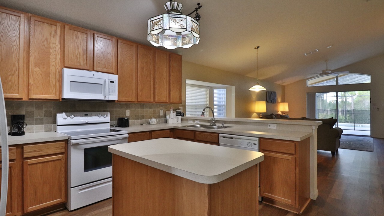 Photo of Kitchen in Watersong
