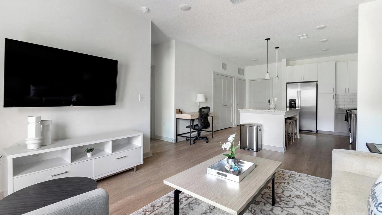 Photo of Livingroom in Jacksonville