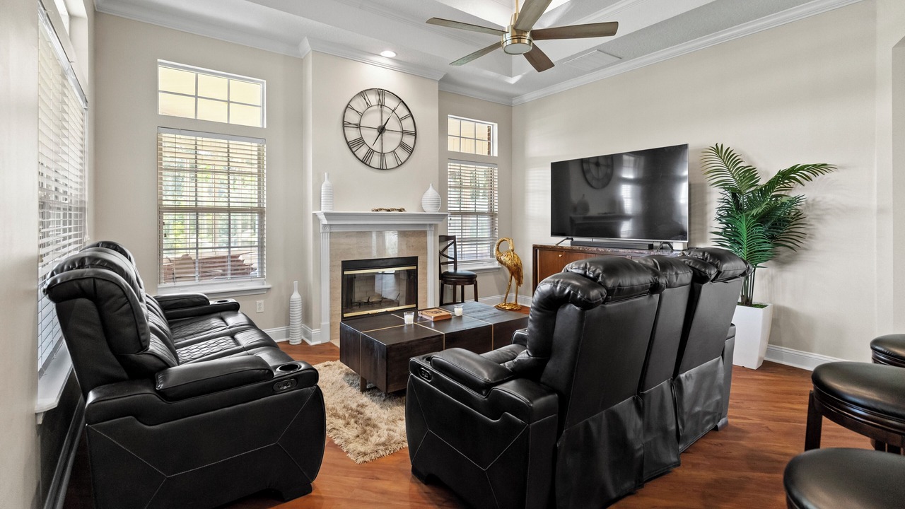 Photo of Livingroom in Northside