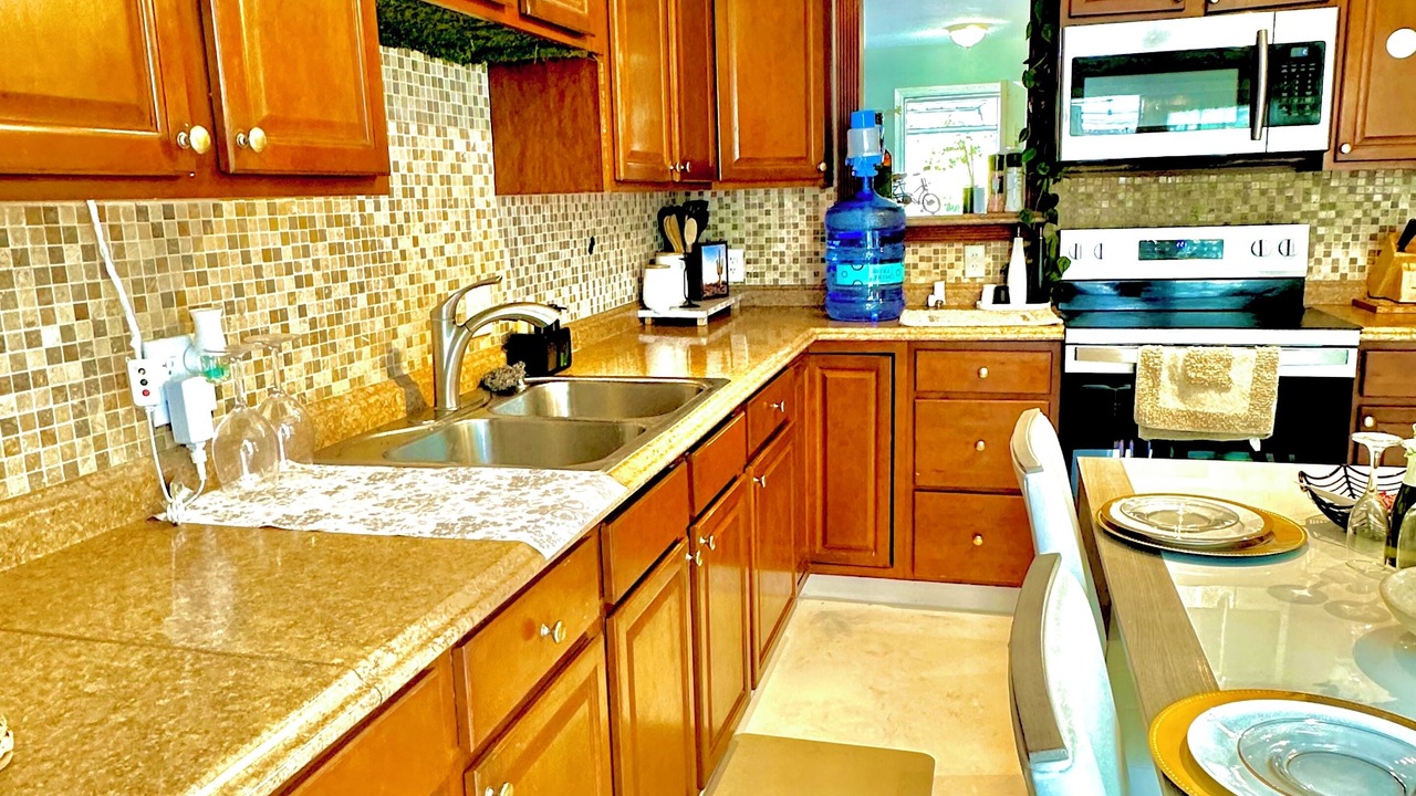 Photo of Kitchen in Orchid Lake Village