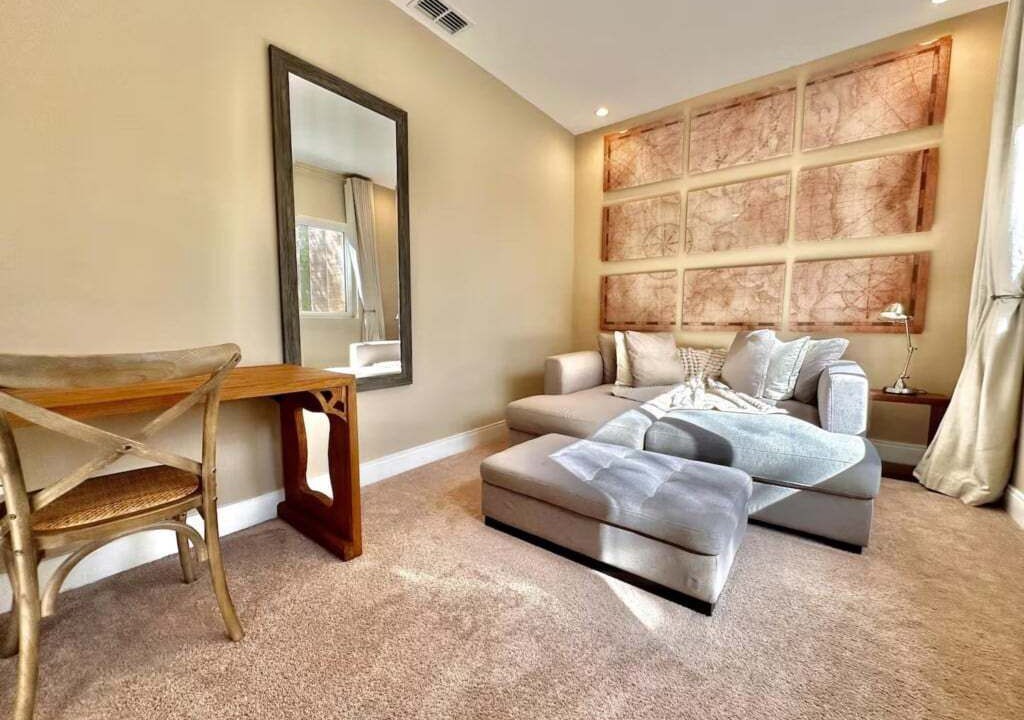 Photo of Livingroom in Florida Central Atlantic Coast