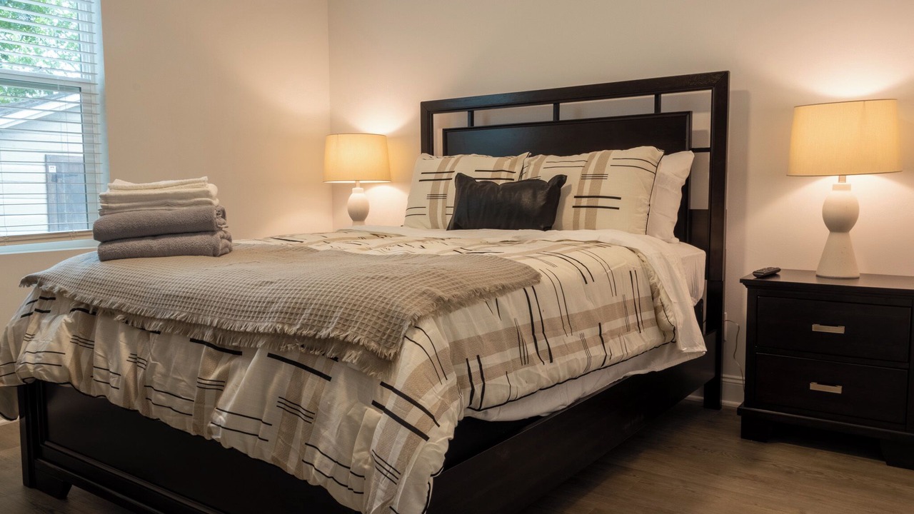 Photo of Bedroom in Murray Hill