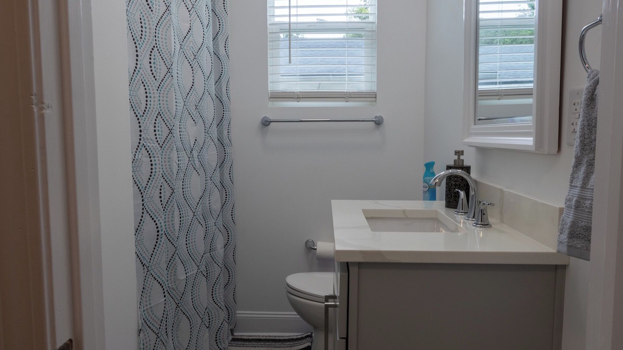 Photo of Bathroom in Murray Hill