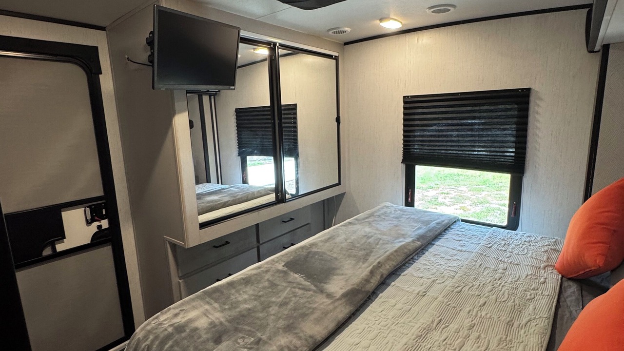 Photo of Bedroom in Citrus Springs