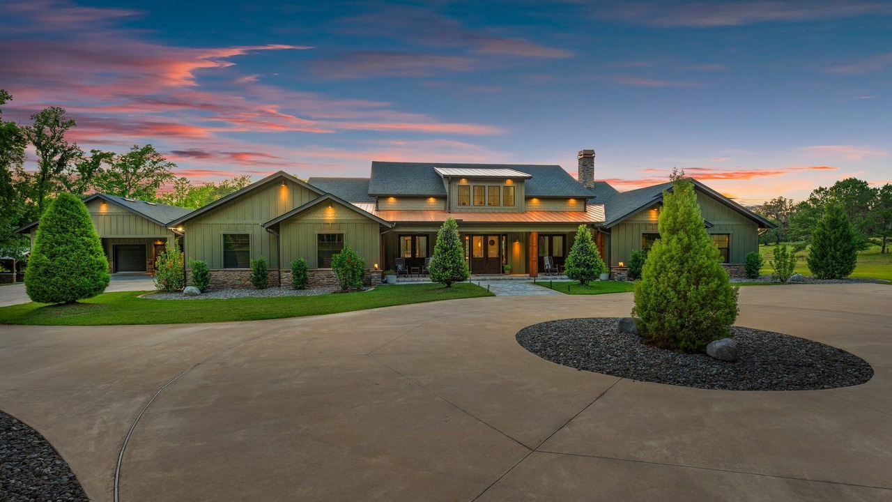 Photo of Outdoor in Brooksville