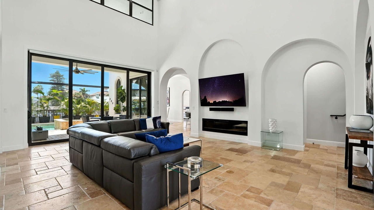 Photo of Livingroom in Connors