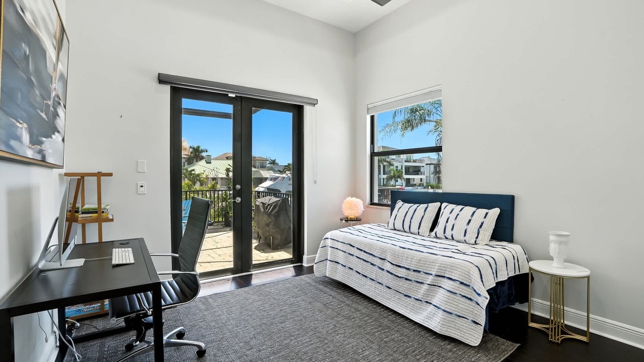 Photo of Bedroom in Connors