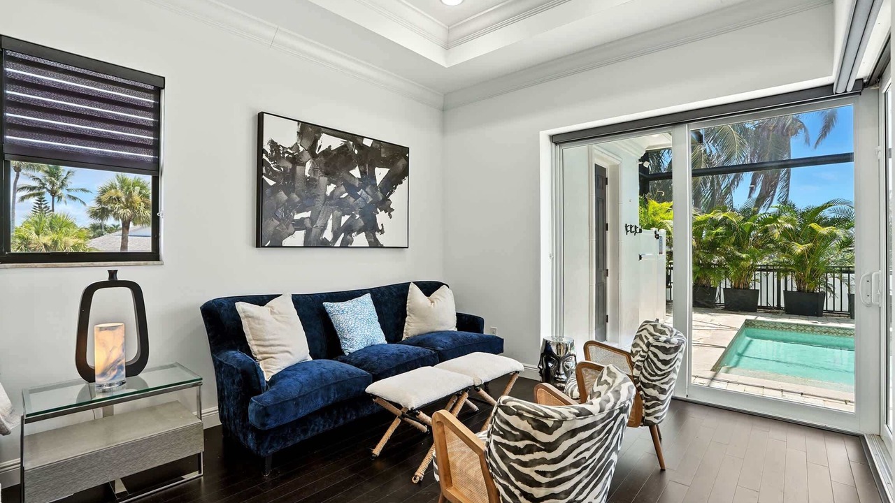 Photo of Livingroom in Connors