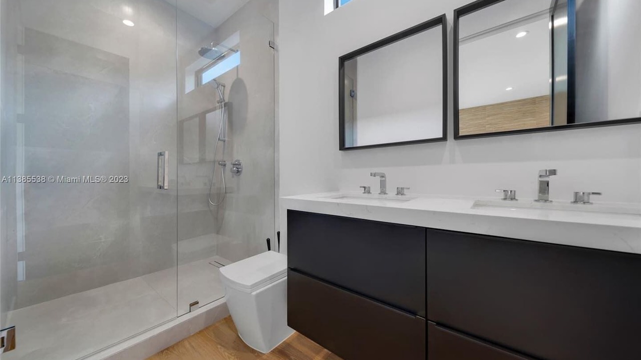 Photo of Bathroom in Buena Vista