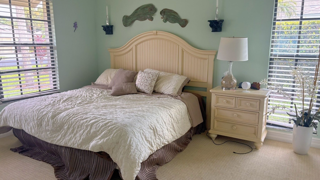 Photo of Bedroom in Imperial Golf Estates
