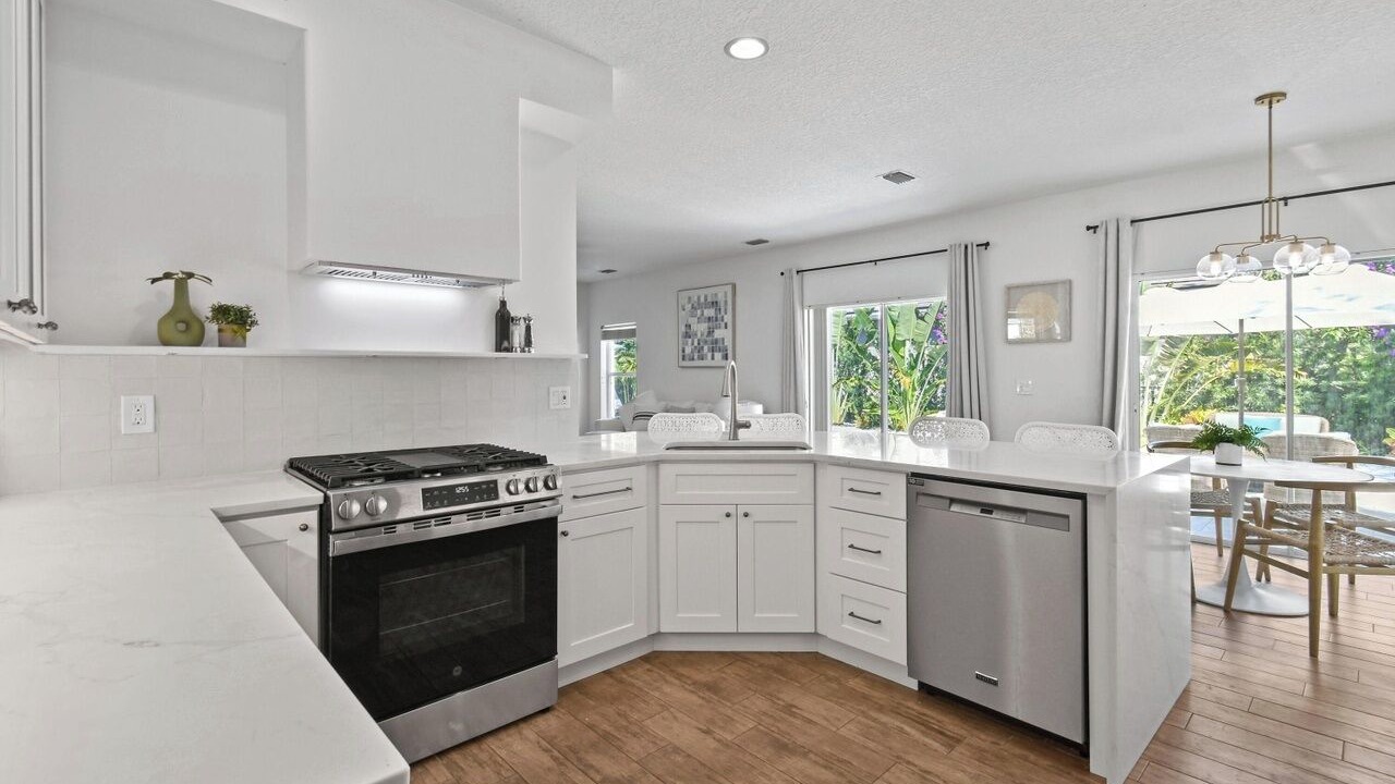 Photo of Kitchen in Egret Landing