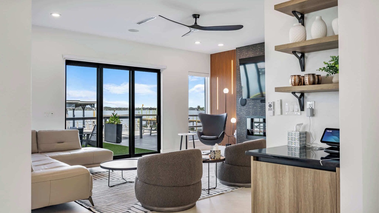 Photo of Livingroom in Merritt Island