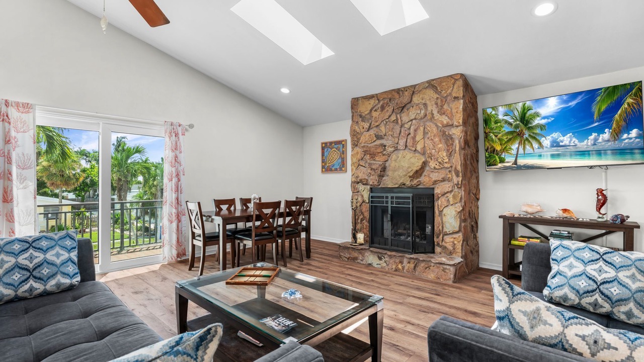 Photo of Livingroom in Longbeach Village