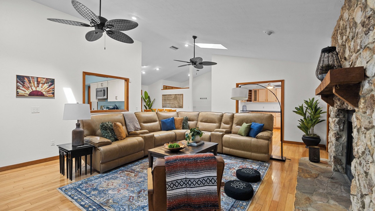 Photo of Livingroom in Gainesville