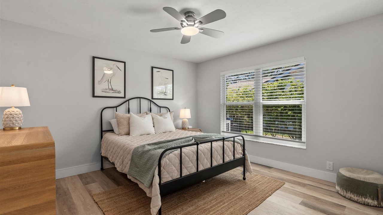 Photo of Bedroom in Bee Ridge