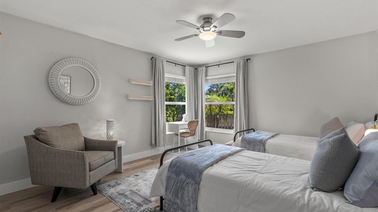 Photo of Bedroom in Bee Ridge