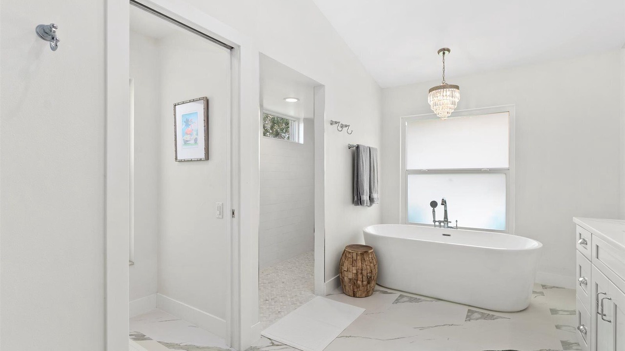 Photo of Bathroom in Bee Ridge