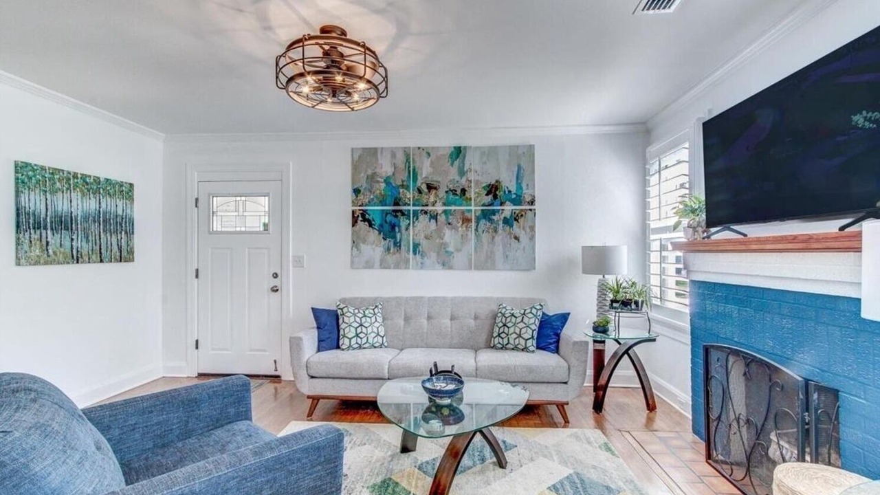 Photo of Livingroom in Fairfax