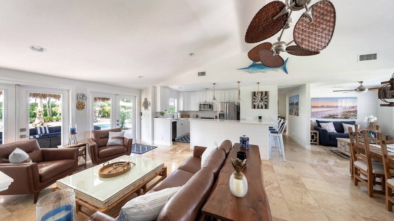 Photo of Livingroom in Jupiter