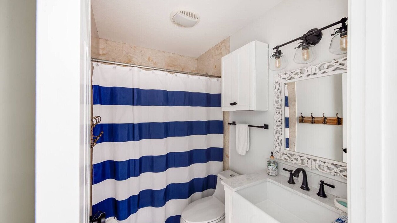 Photo of Bathroom in Jupiter