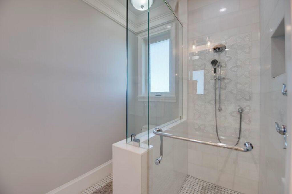 Photo of Bathroom in Ramrod Key