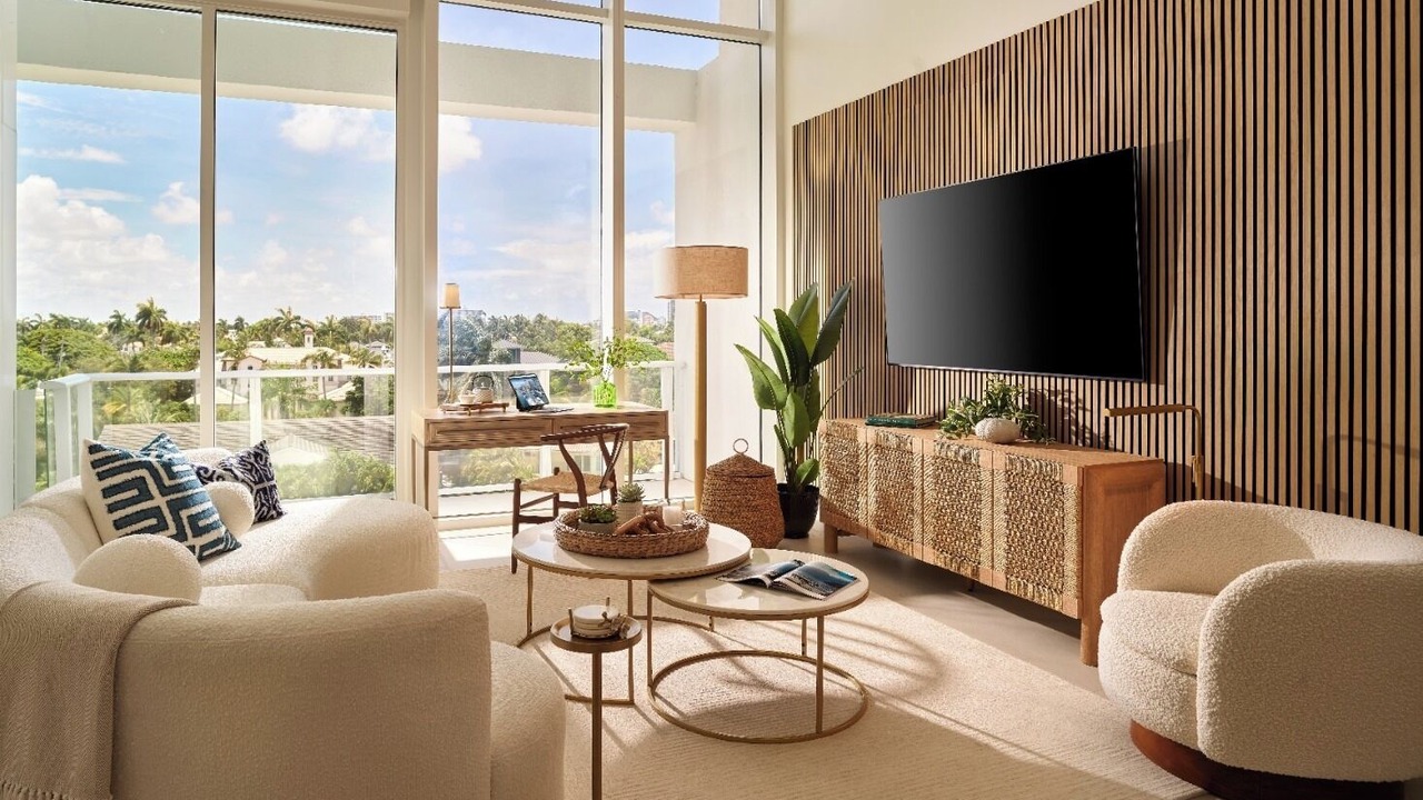 Photo of Livingroom in 17th Street Causeway