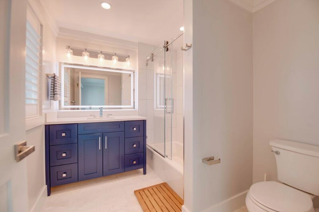 Photo of Bathroom in Big Pine Key