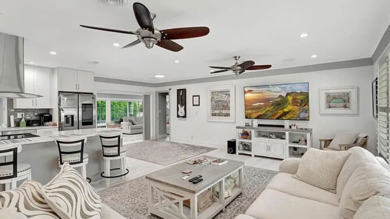 Photo of Livingroom in Lighthouse Point