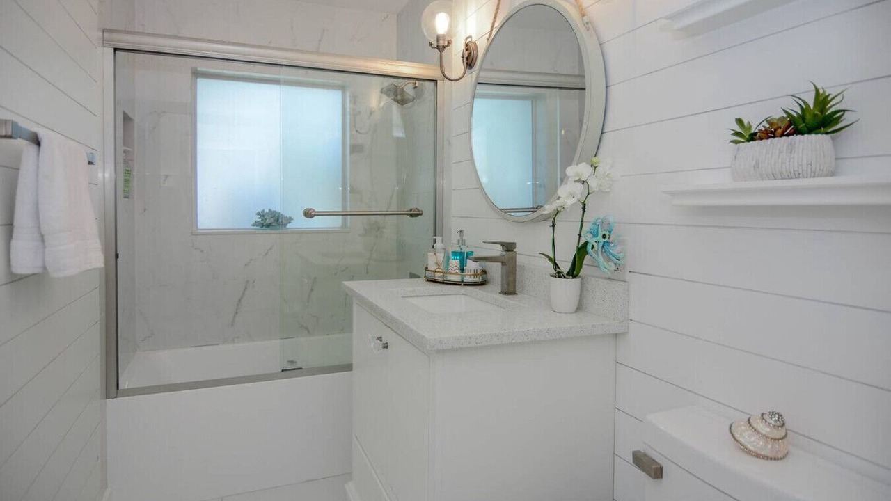 Photo of Bathroom in Jupiter
