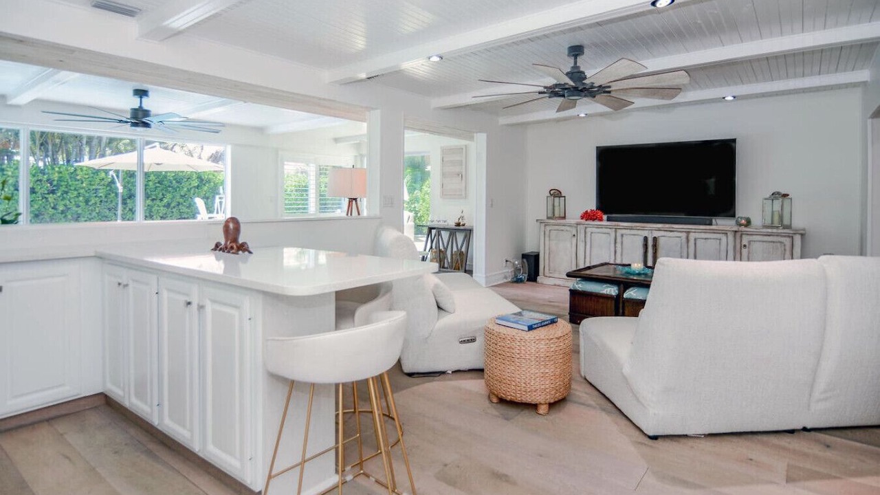 Photo of Livingroom in Jupiter
