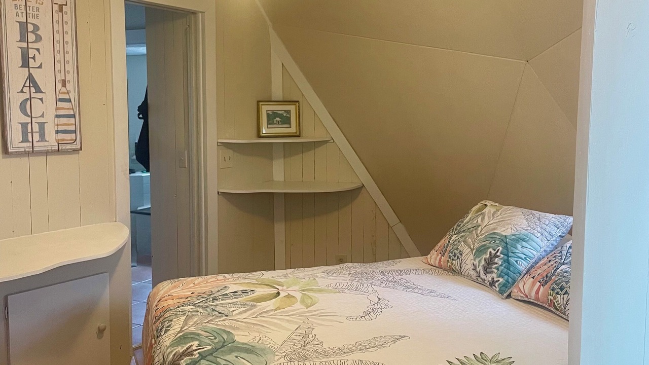 Photo of Bedroom in Little Torch Key