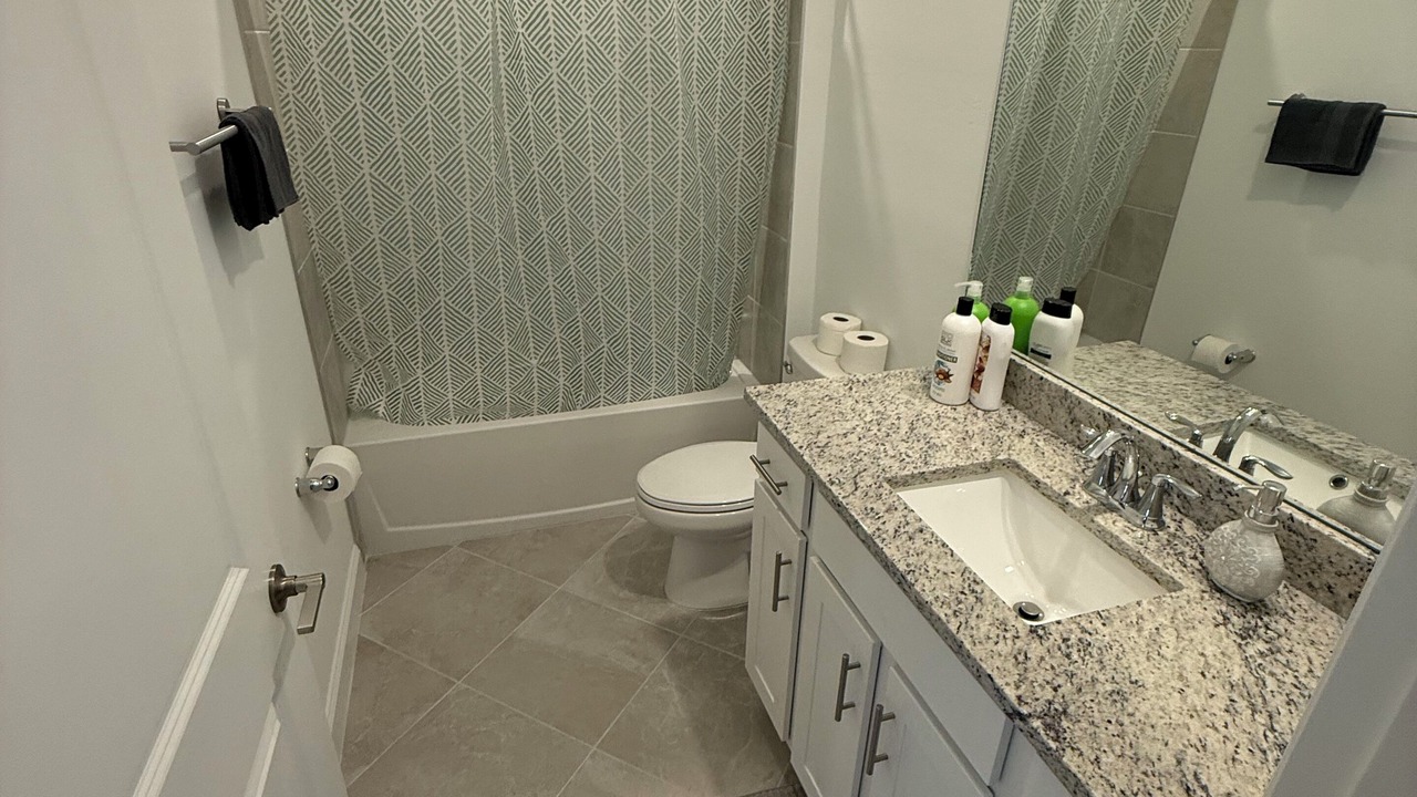 Photo of Bathroom in Lakewood Ranch