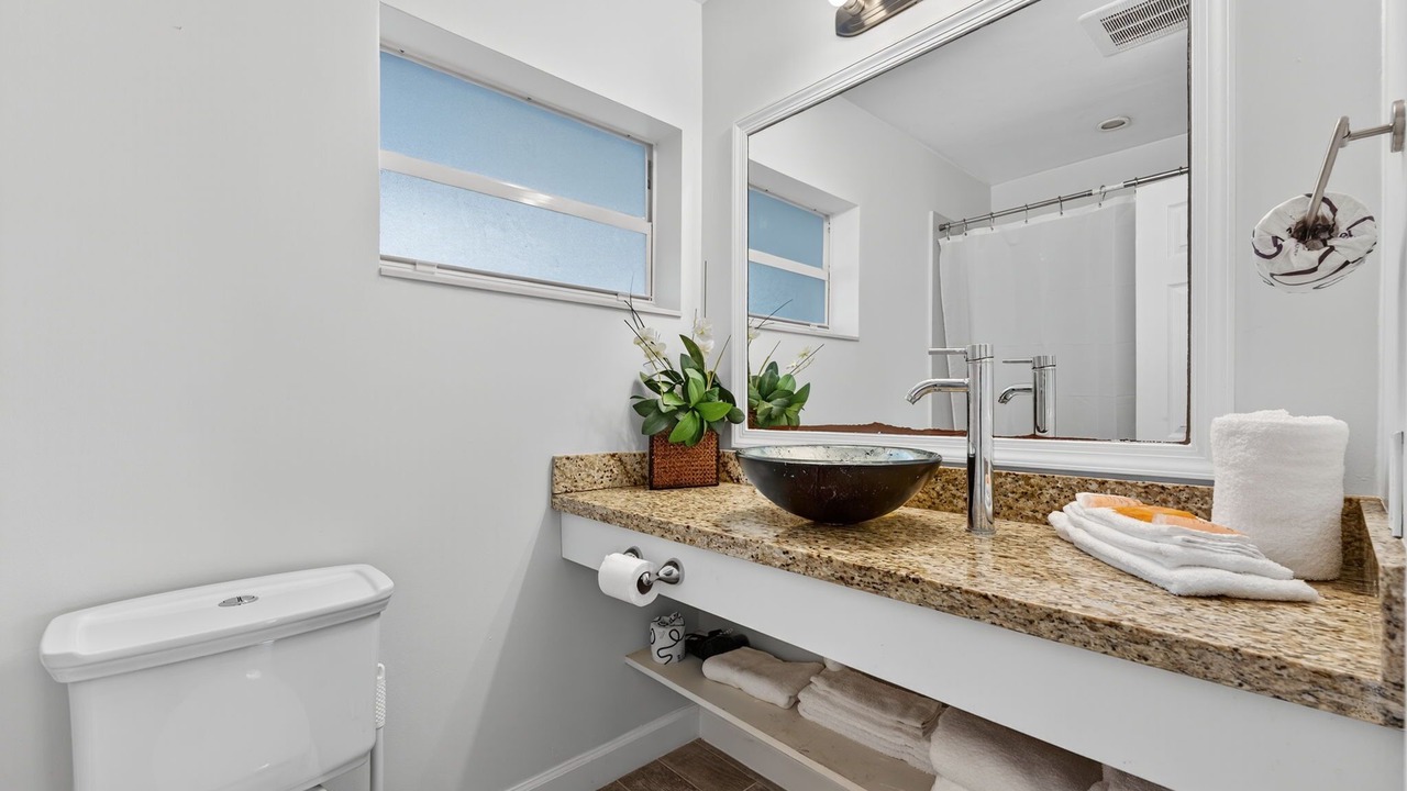Photo of Bathroom in Dolphin Isles